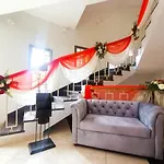 Hotel Maitri