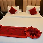 Hotel Golden Riviera