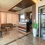 Hotel M Pro Palace Mysore - 12 Minutes To Mysore Palace