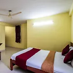 Hotel Vyshak Residency