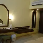 Hotel Paradise - Mysore Dasaprakash Group