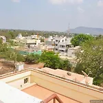 Suvarna Luxury Home Stay