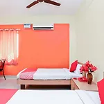 Oyo 24195 Jasmine Suites