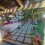 The Cute Resort