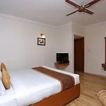 Oyo 9396 Maurya Residency