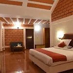 Grand Maurya Hotel And Resort