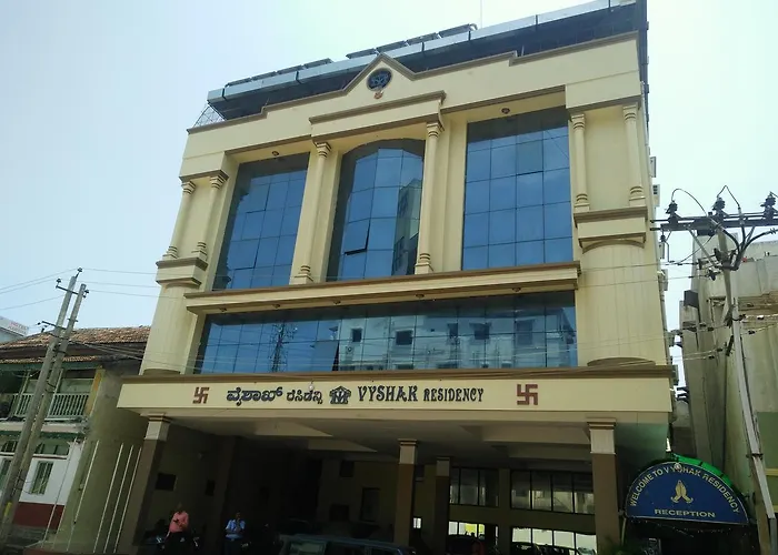 Hotel Vyshak Residency