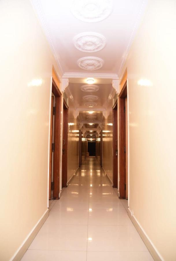 Ajantha Palace 2*