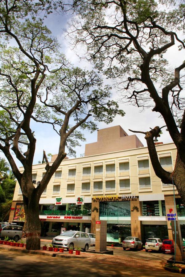 Hotel Sunflower 2*