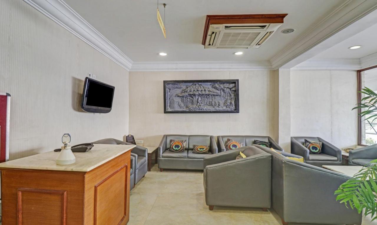 Hotel Treebo Komfort Suites, 3 Km From Palace Mysore