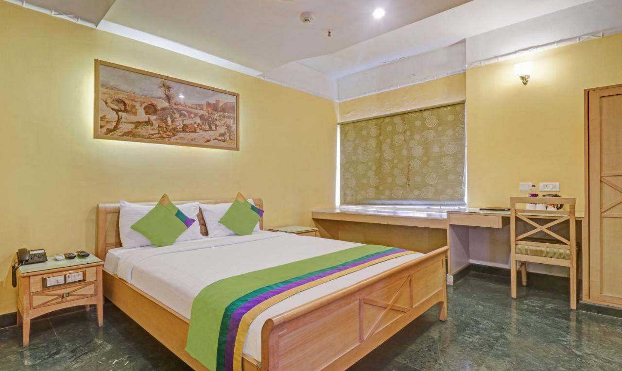 Hotel Treebo Komfort Suites, 3 Km From Palace Mysore