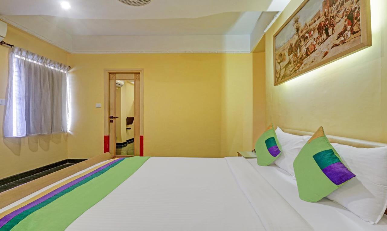Treebo Komfort Suites, 3 Km From Palace