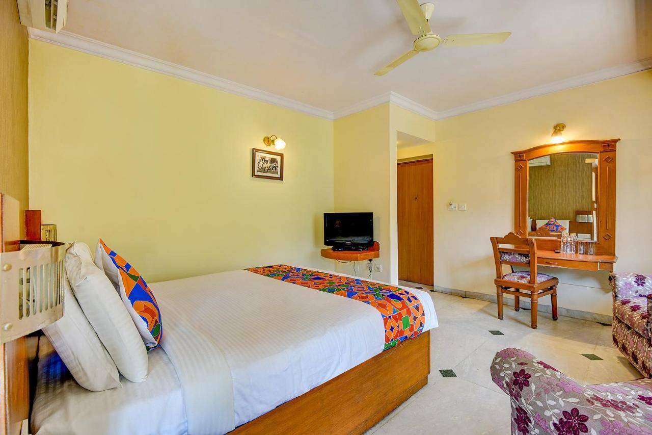 Hotel Fabhotel Maurya Residency