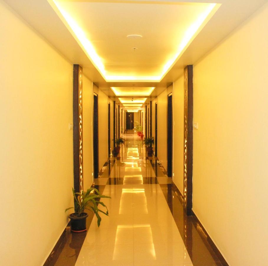 Hotel Sai Vihaar &