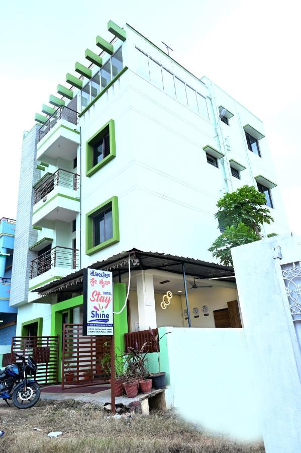 Shine Hotel 2*
