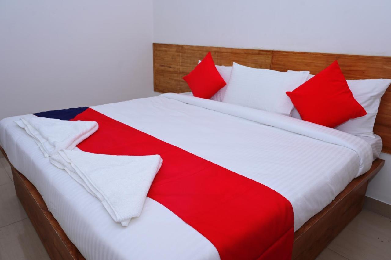 Hotel Shine