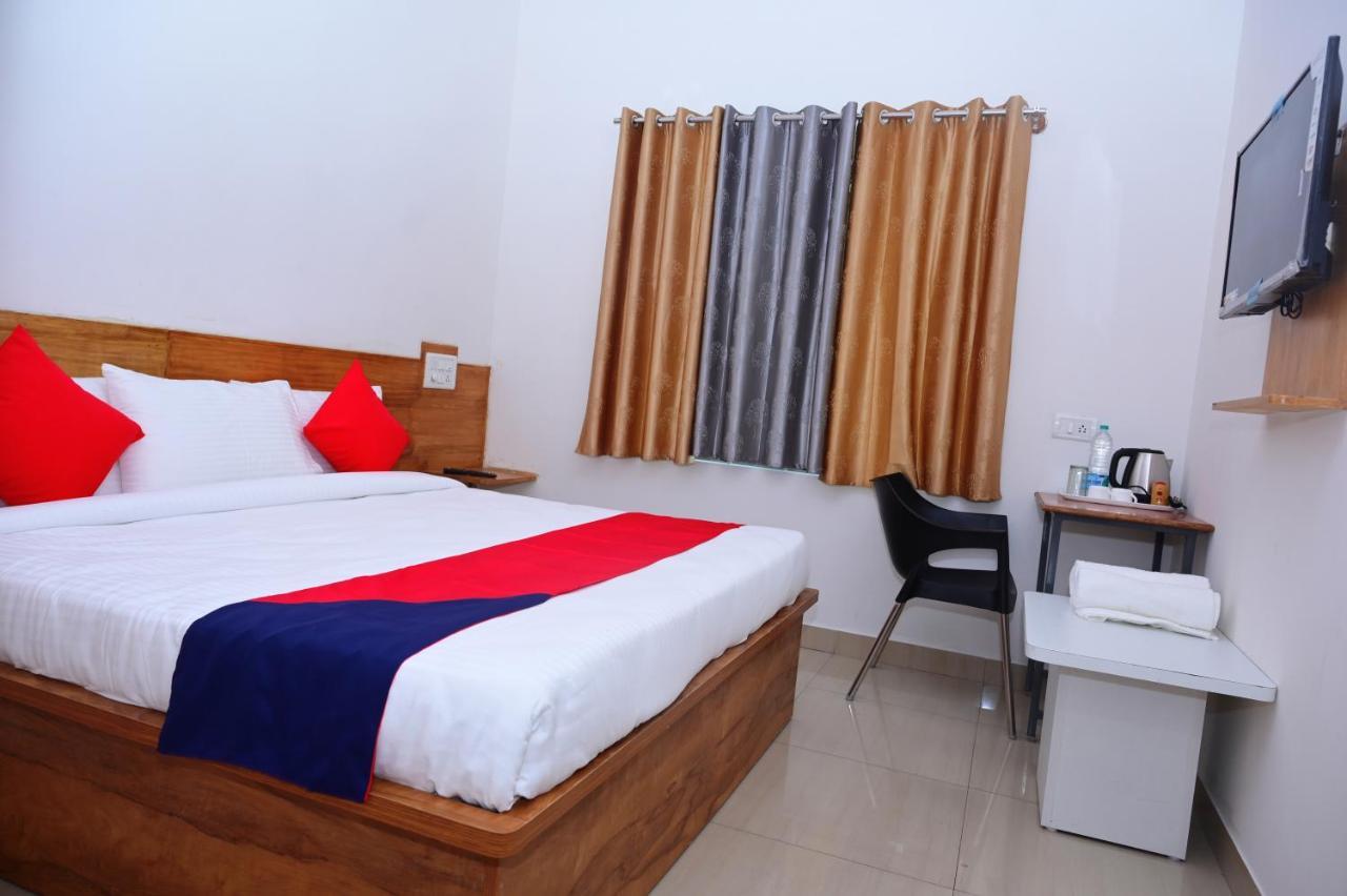 Shine Hotel 2*