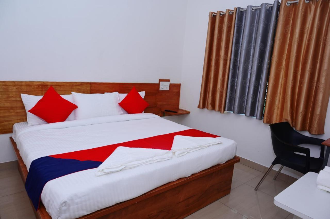 Shine Hotel 2*