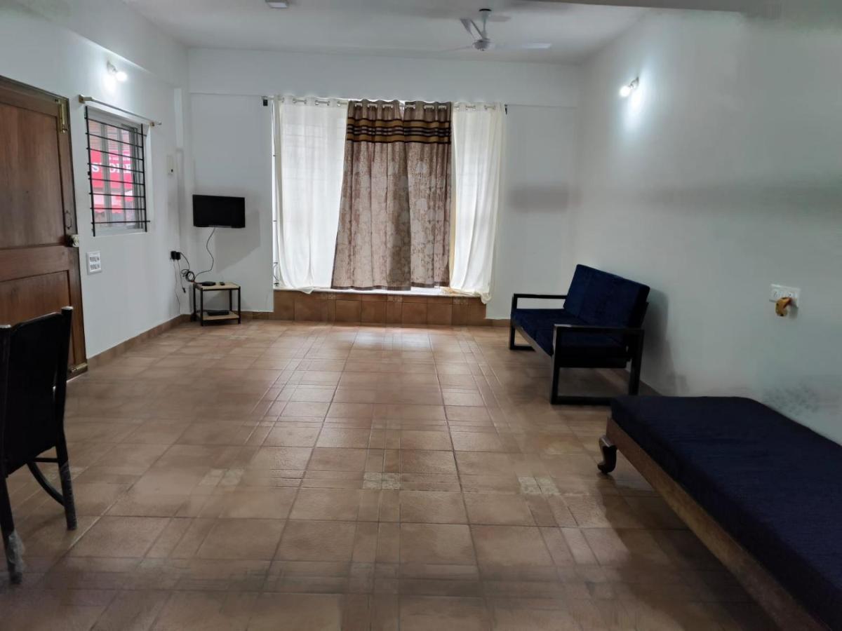 Navilu Homes Apartment *