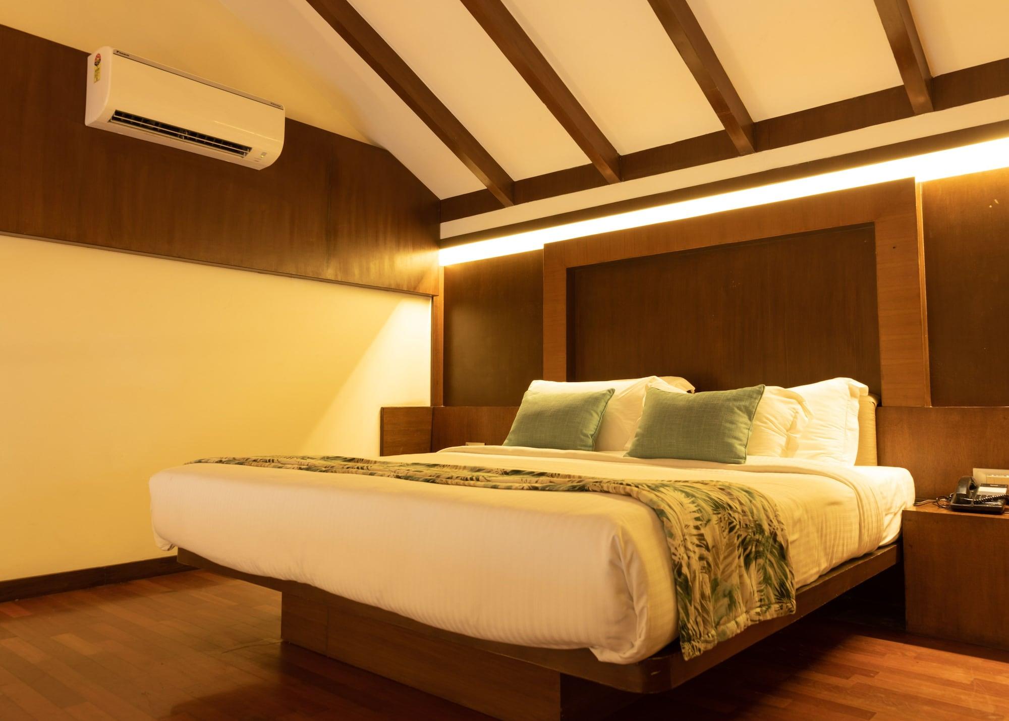 Resort Silent Shores & 4*