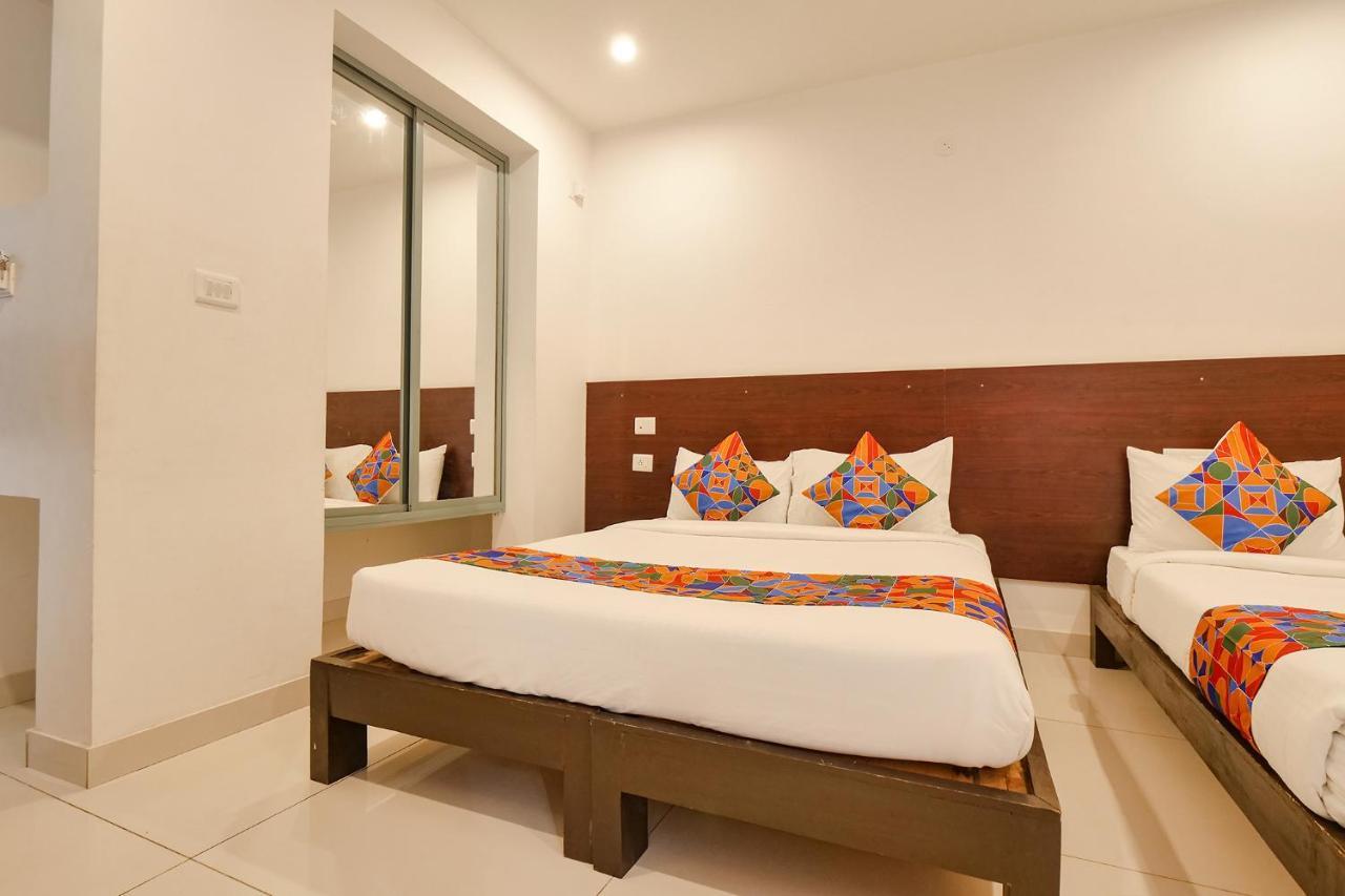 Hotel Fabexpress Krishna