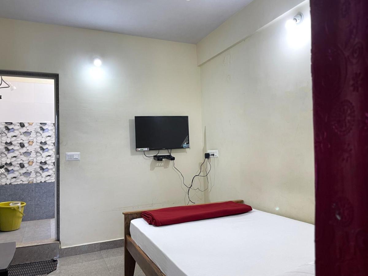 Staymaker Manasu Arcade Hotel 3*