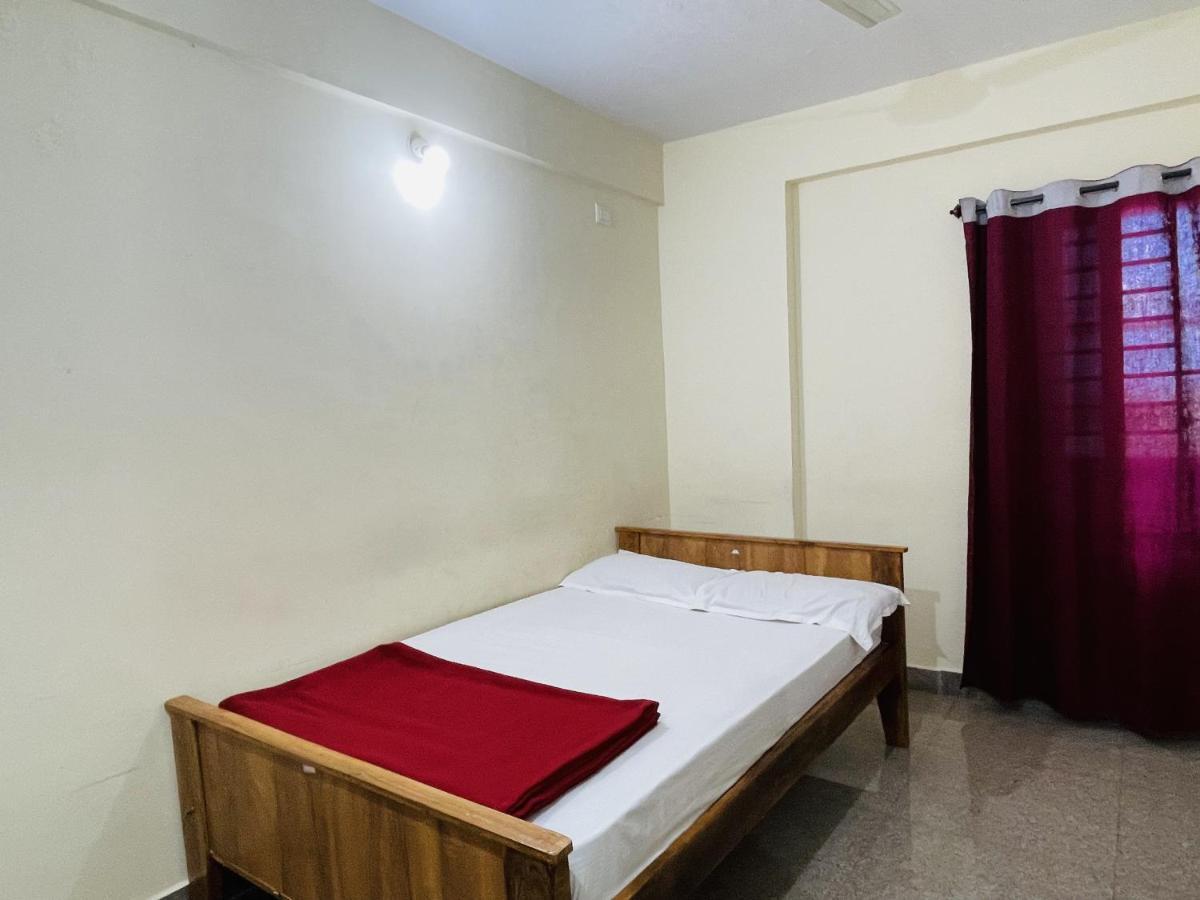 Staymaker Manasu Arcade Hotel