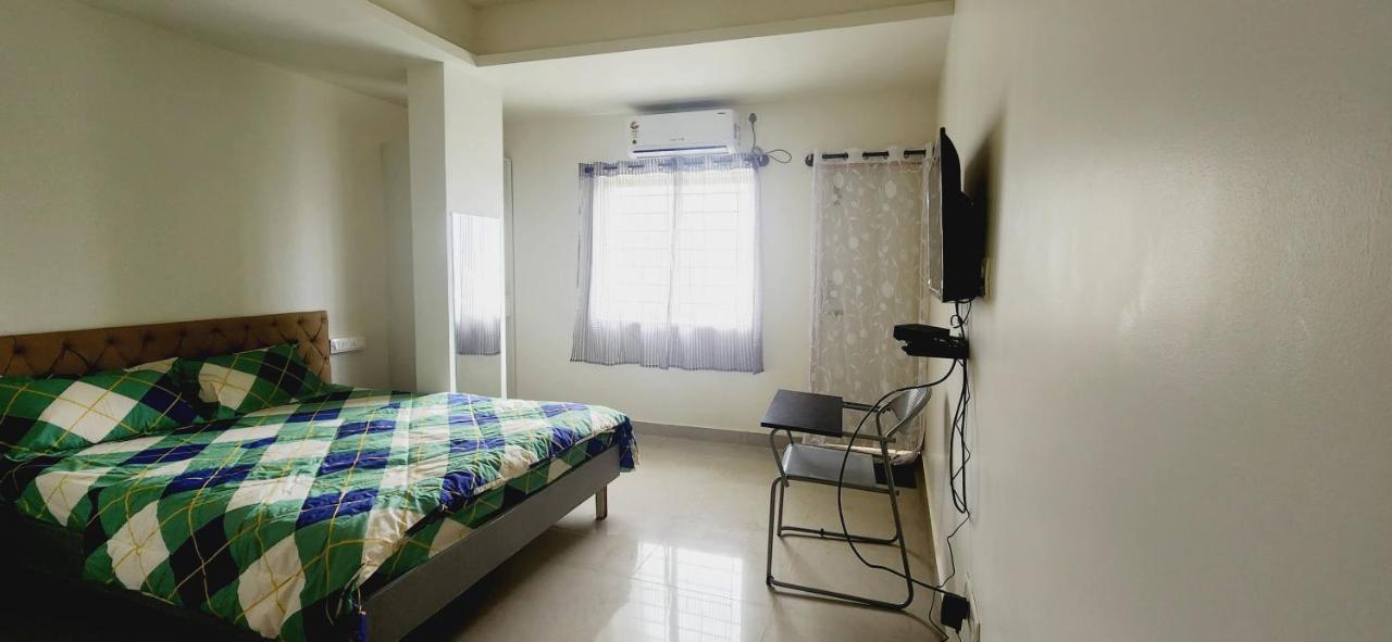 Rent On Comfort Luxury Apartment *