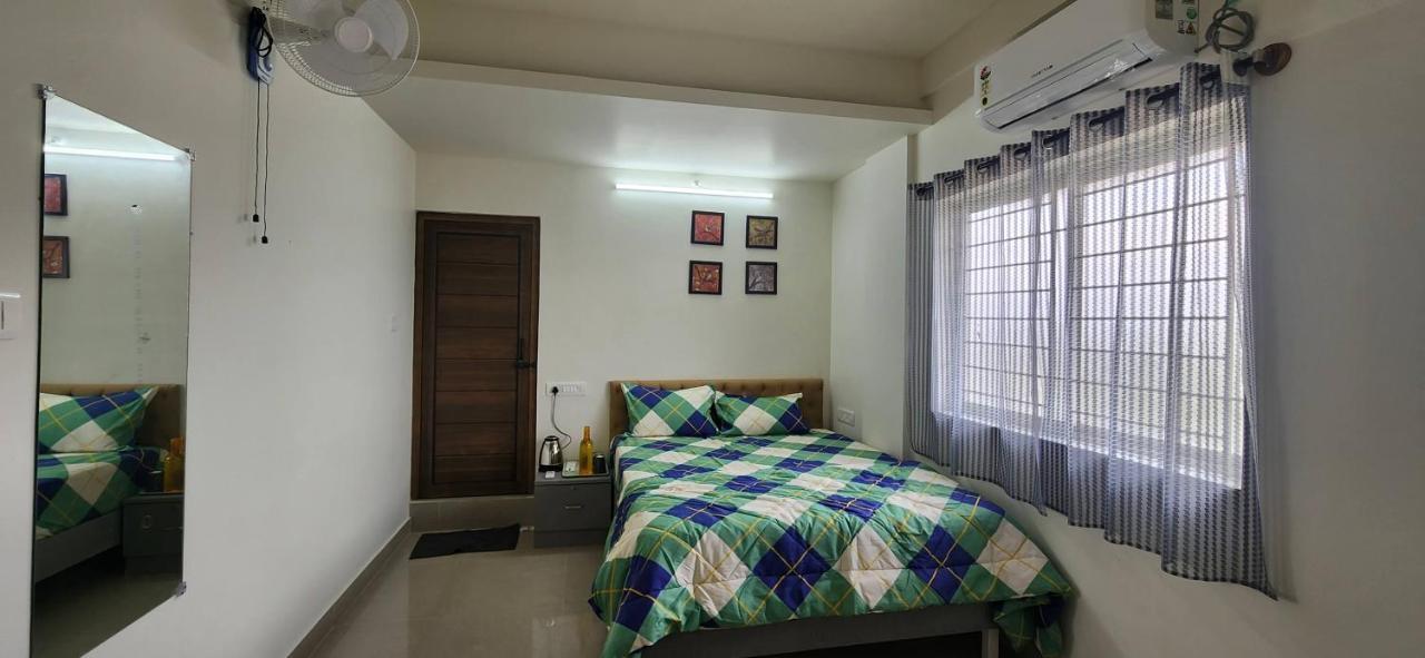 Rent On Comfort Luxury Apartment *