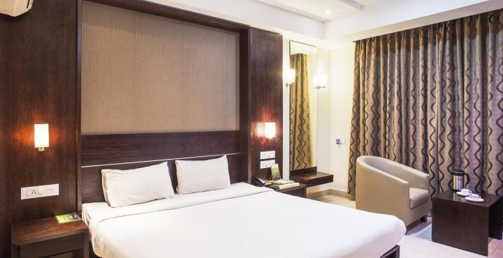 Sunflower Hotel 2*