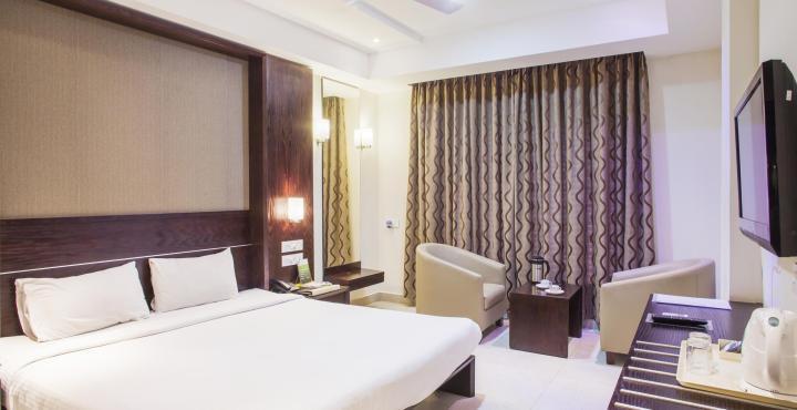 Hotel Sunflower