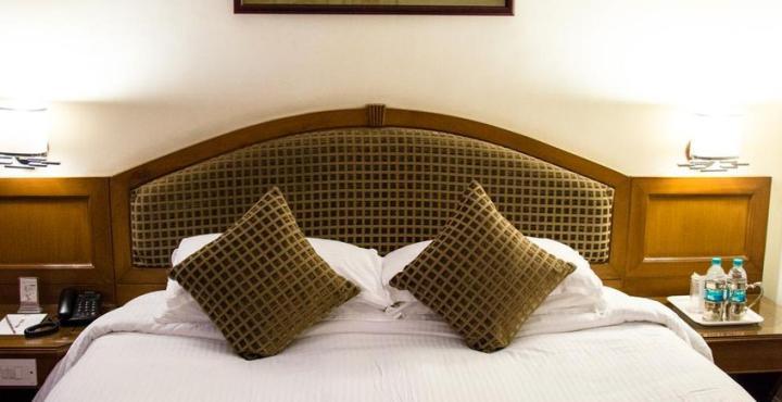 Sandesh The Hotel