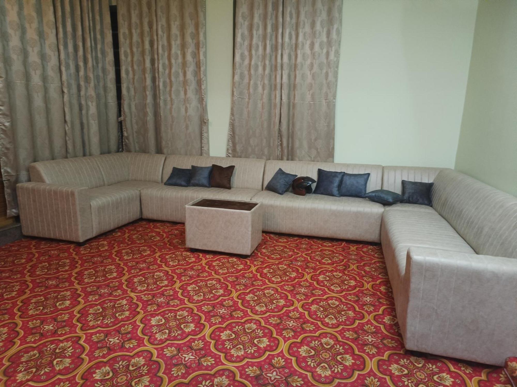 Selfie Homestay Homestay Mysore