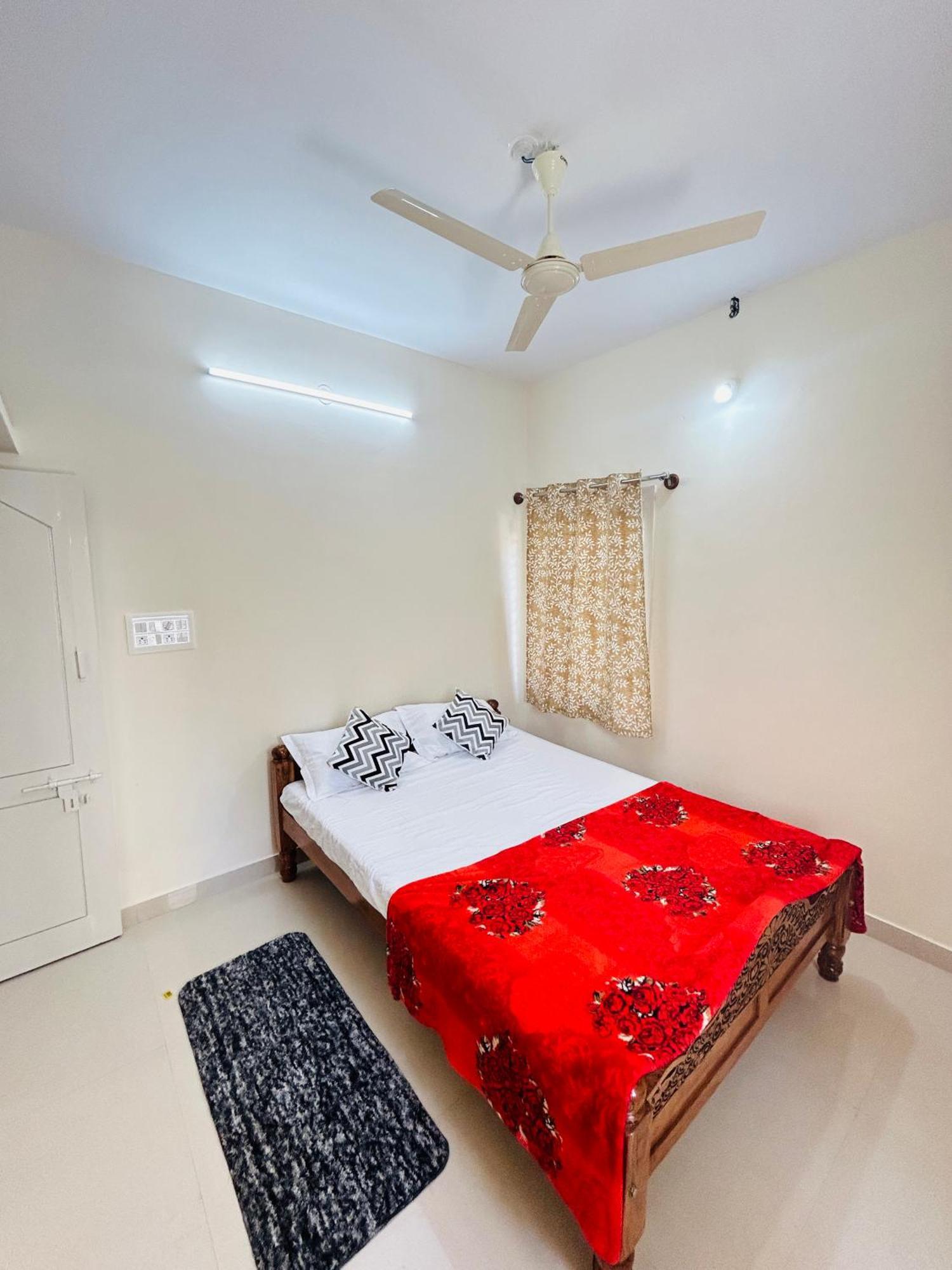 Elite Homes Apartment *