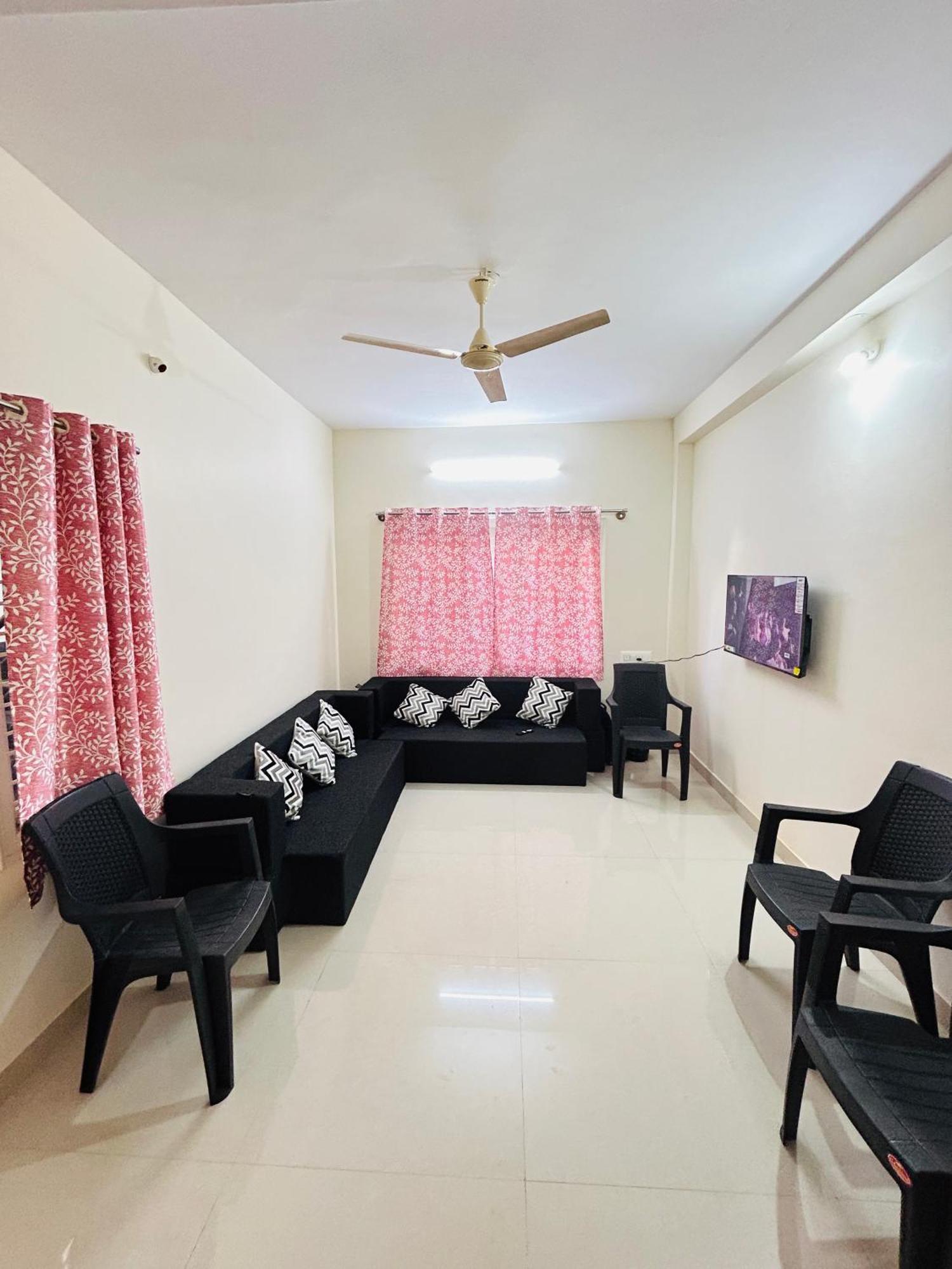 Apartment Elite Homes *
