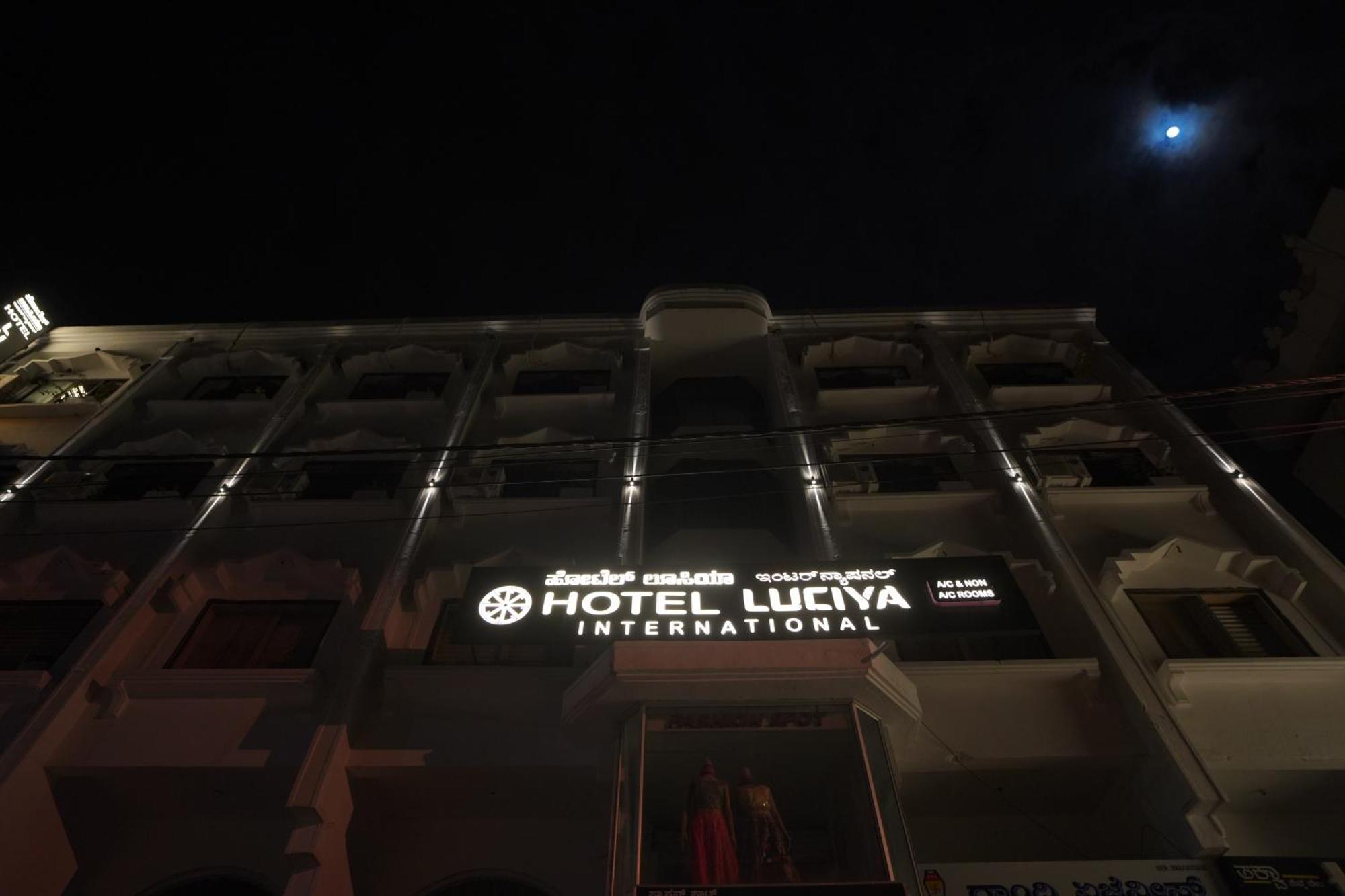 Hotel Luciya International 2*