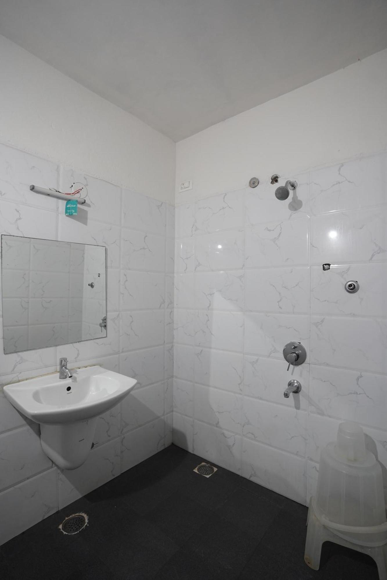 Hotel Luciya International Mysore