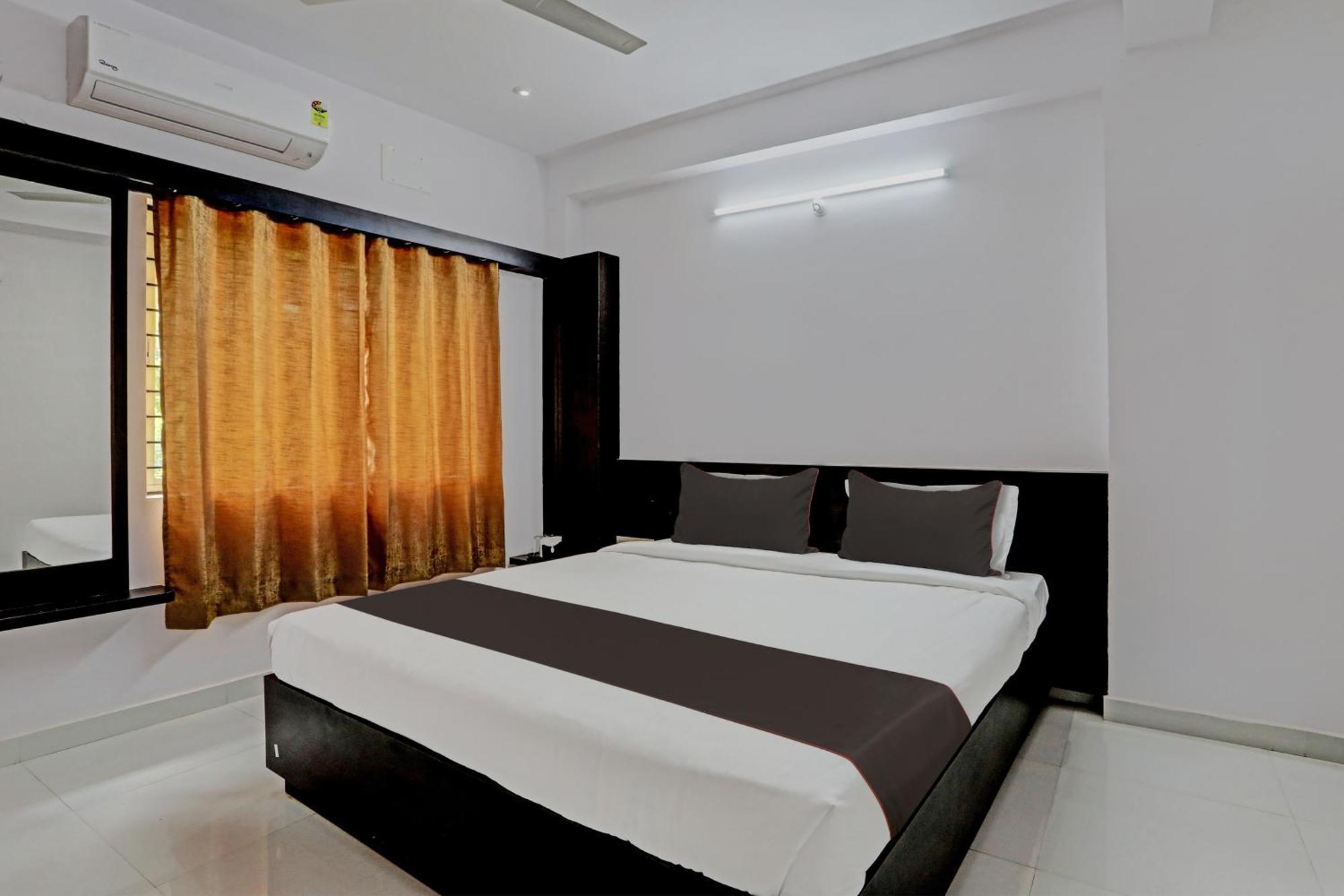 Collection O Emara Grand Hotel Mysore