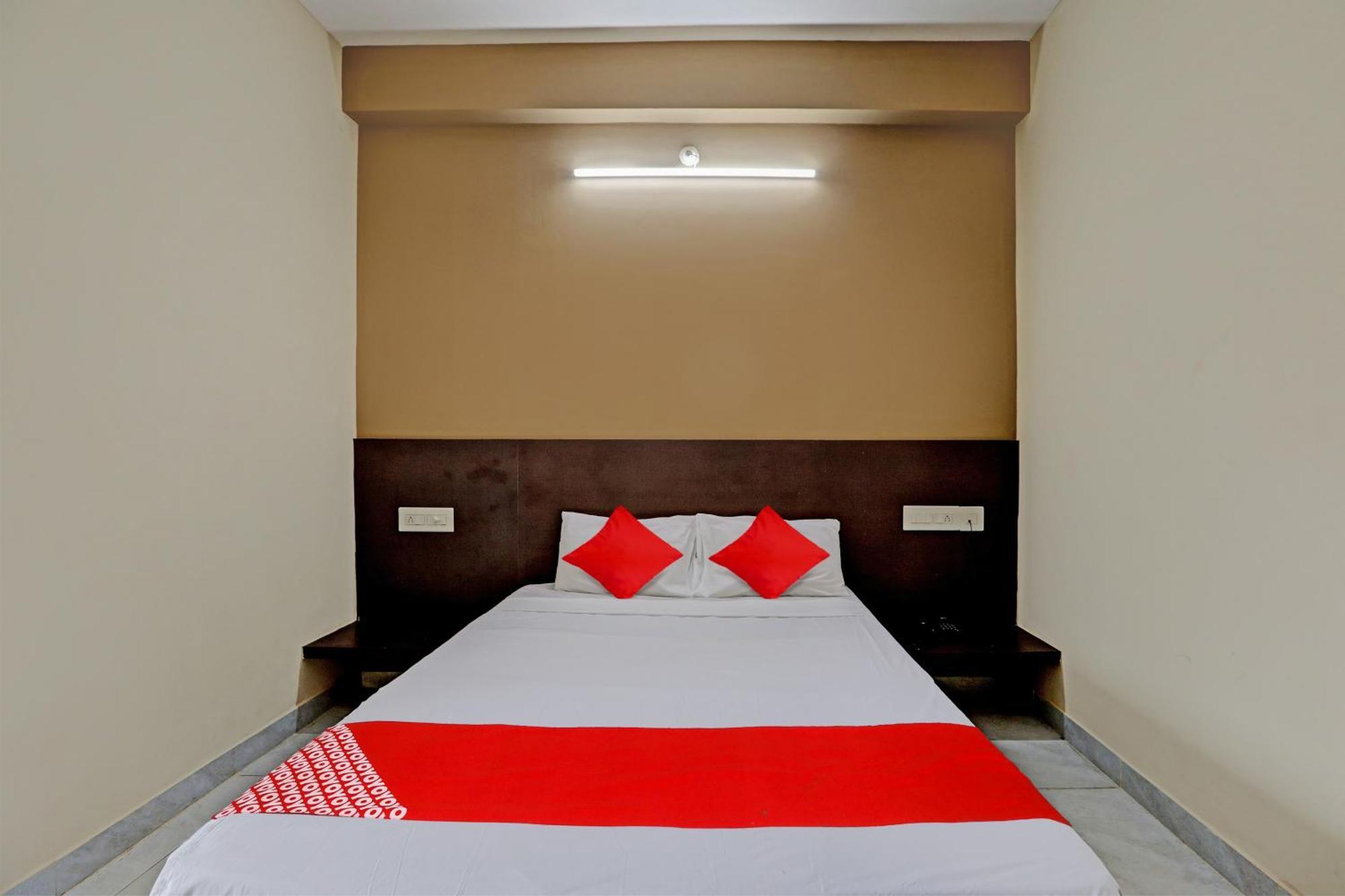 O Srk Palace 3*