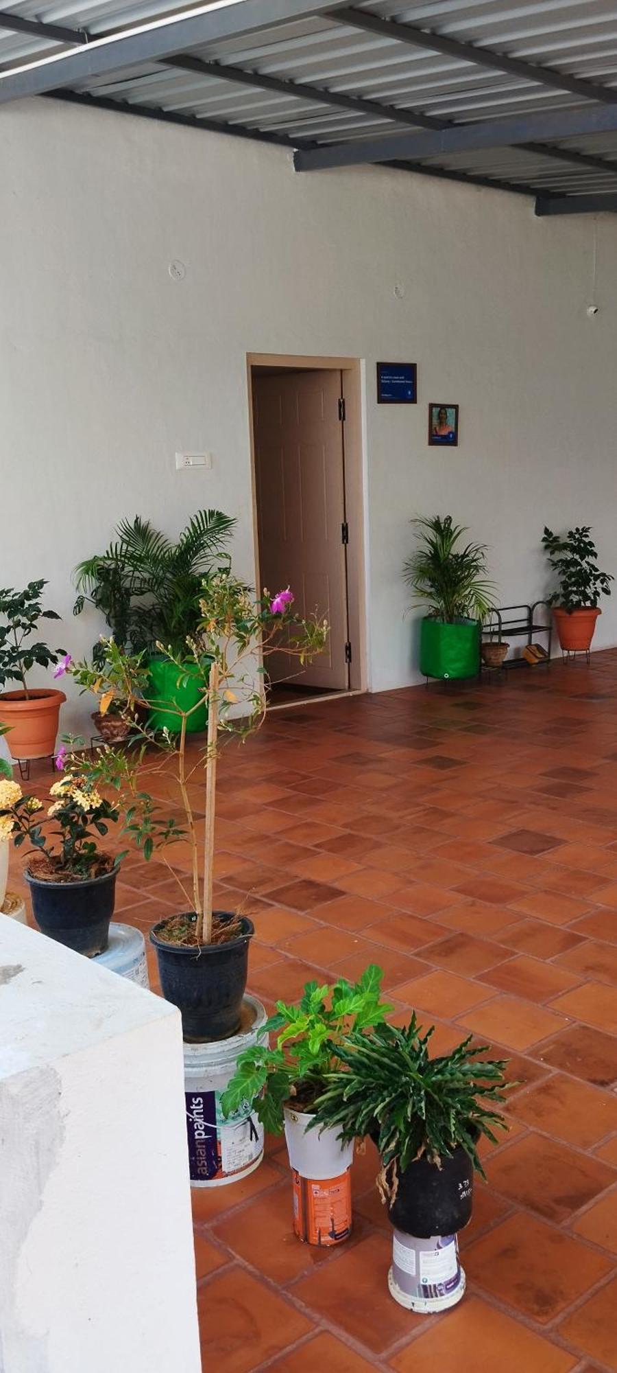 A Spacious Ac With Wide Balcony -karimbumel House A Perfect Place For Yoga Practicioners Homestay