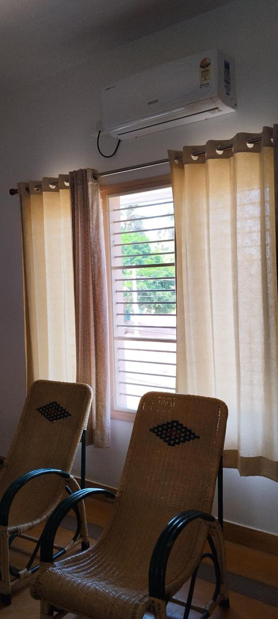 A Spacious Ac With Wide Balcony -karimbumel House A Perfect Place For Yoga Practicioners * Mysore