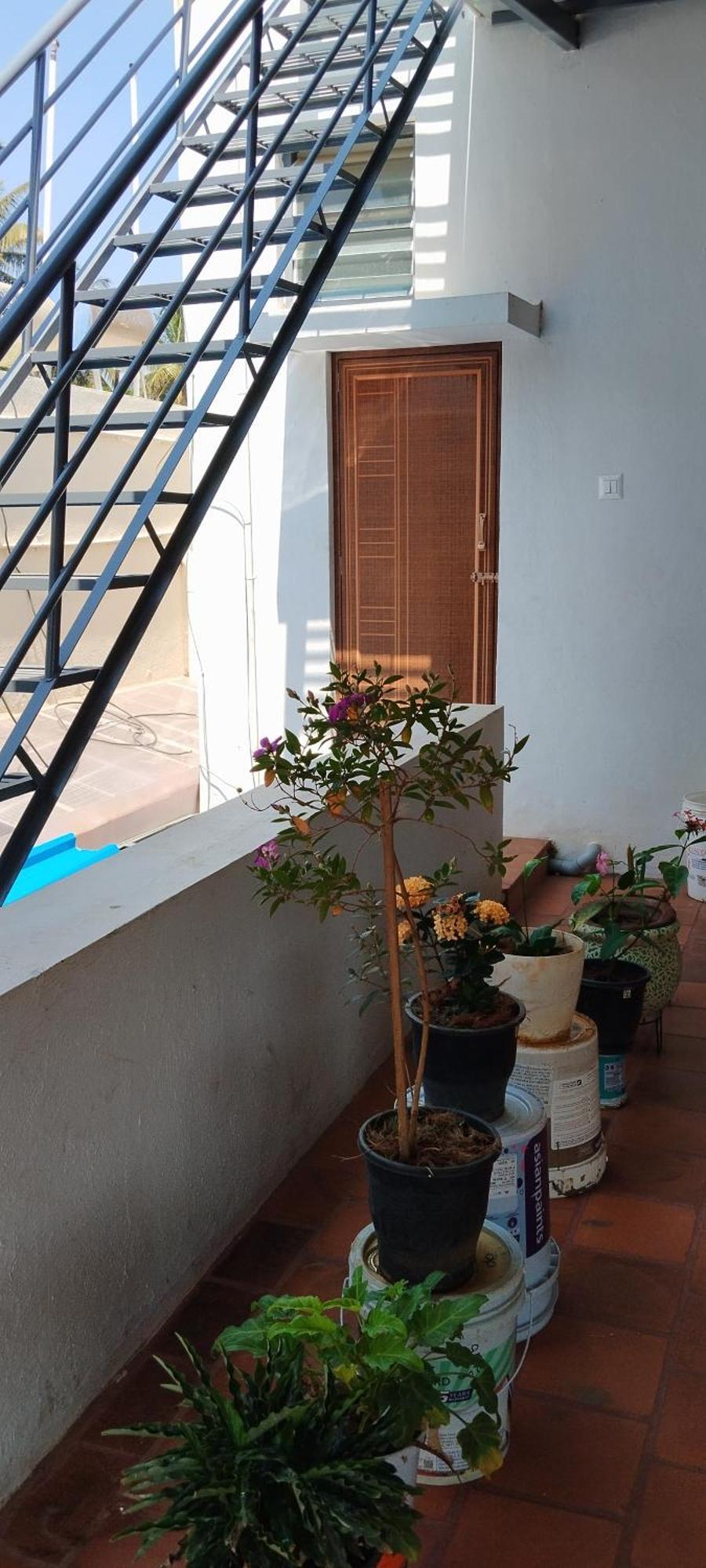 A Spacious Ac With Wide Balcony -karimbumel House A Perfect Place For Yoga Practicioners Homestay