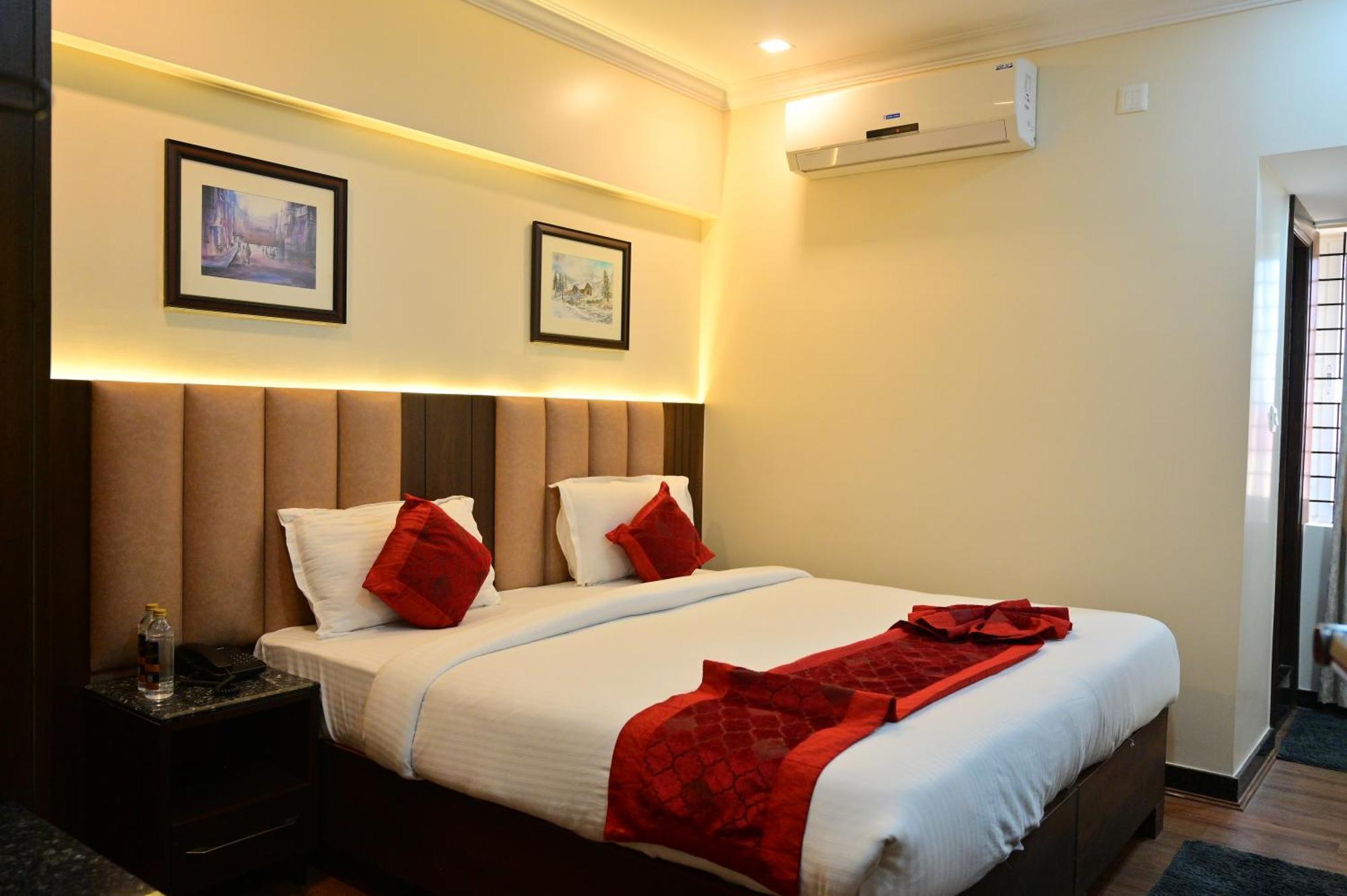 Hotel Golden Riviera
