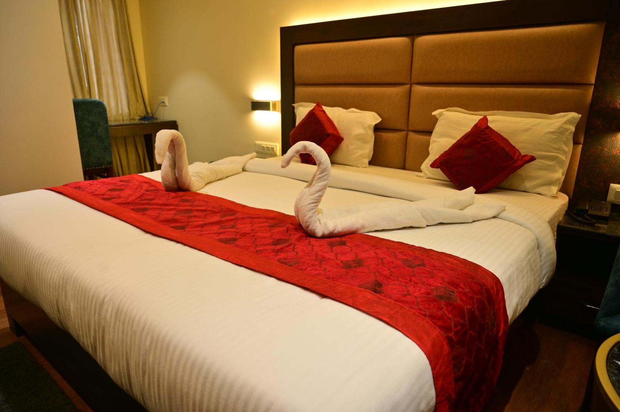 Hotel Golden Riviera