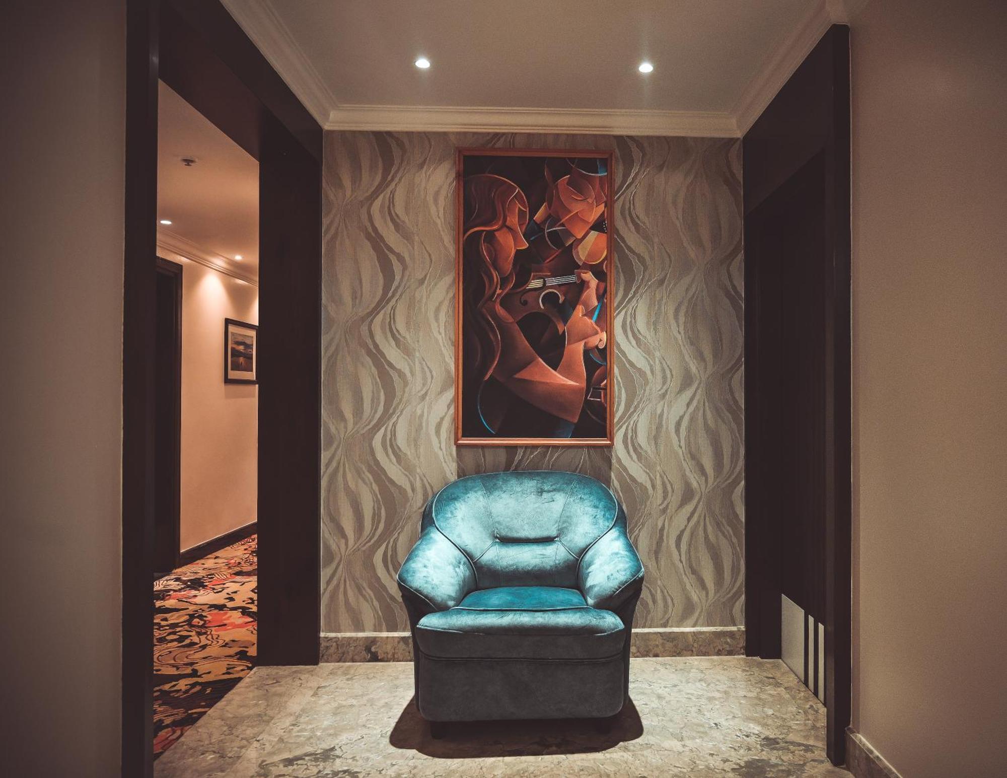 Golden Riviera Hotel Mysore