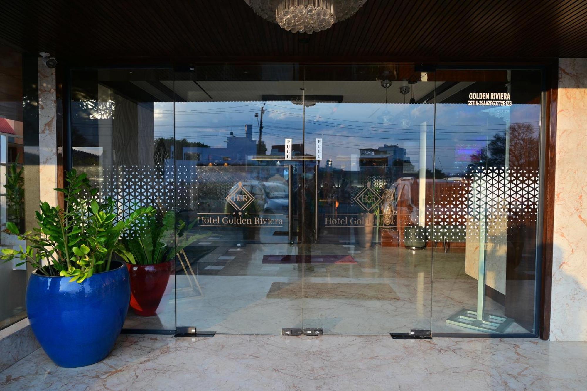 Hotel Golden Riviera
