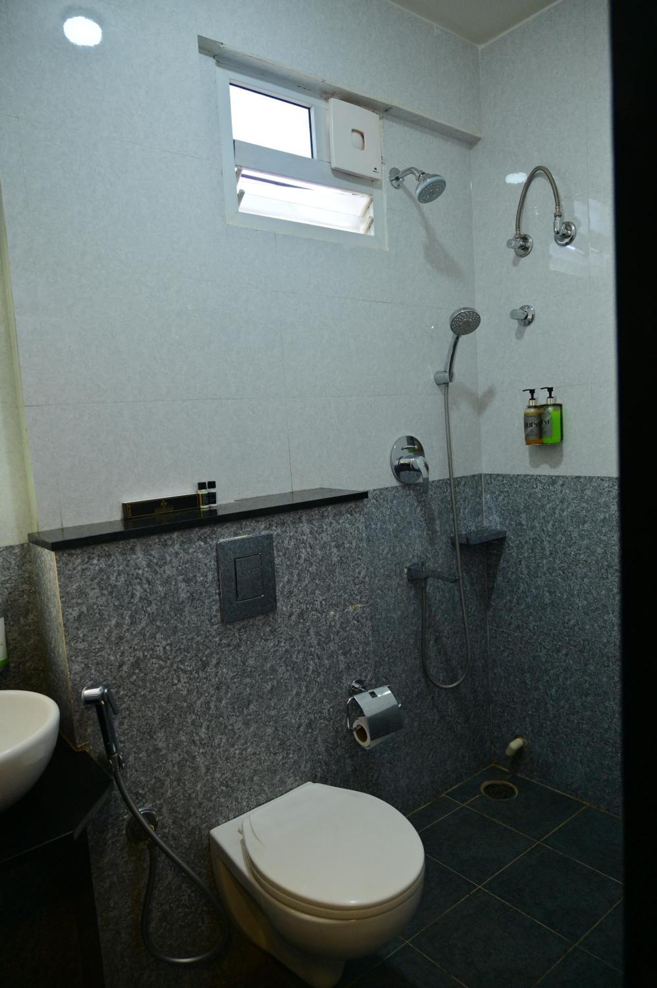 Golden Riviera 3*