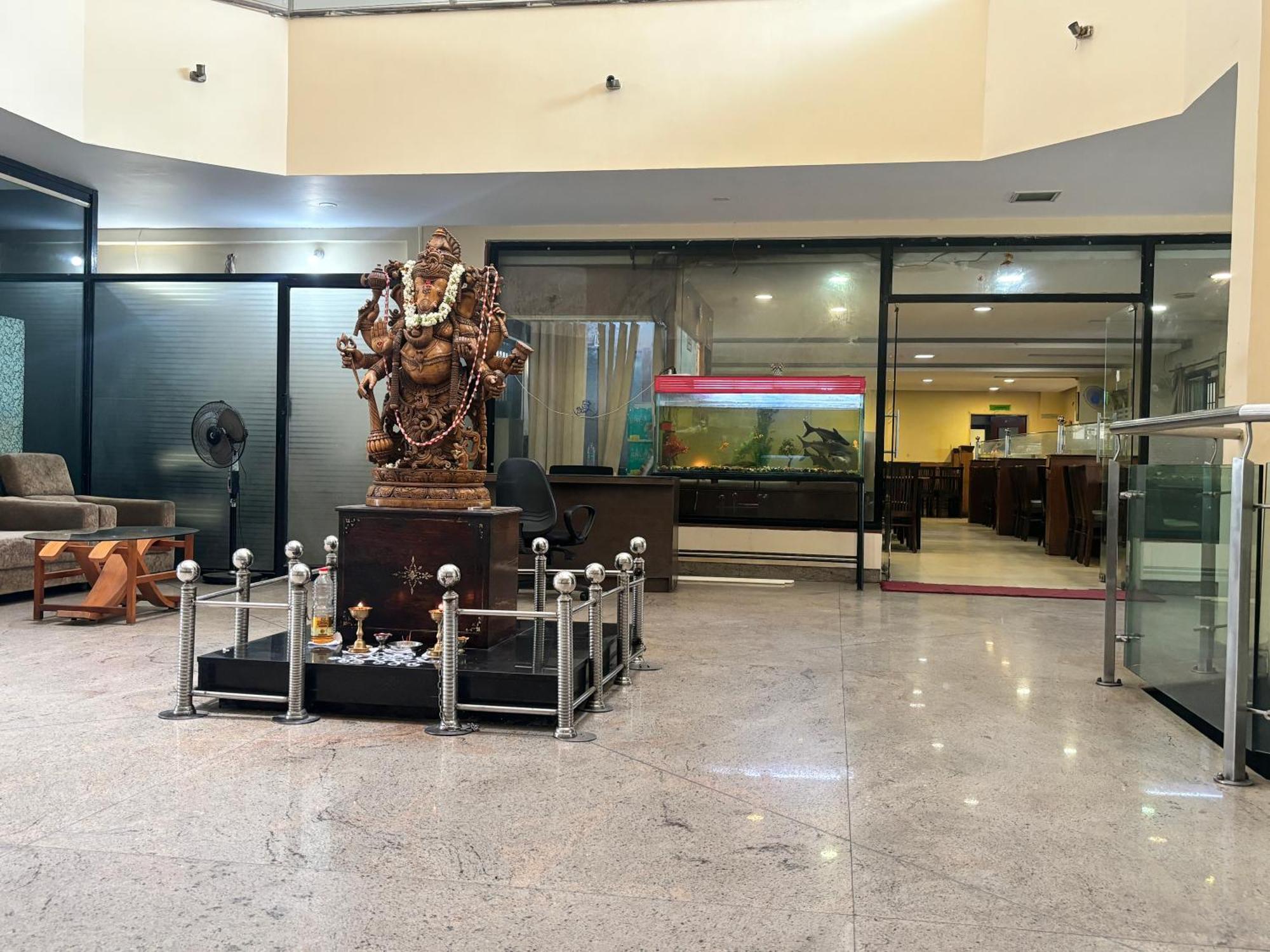 Vyshak Hotel