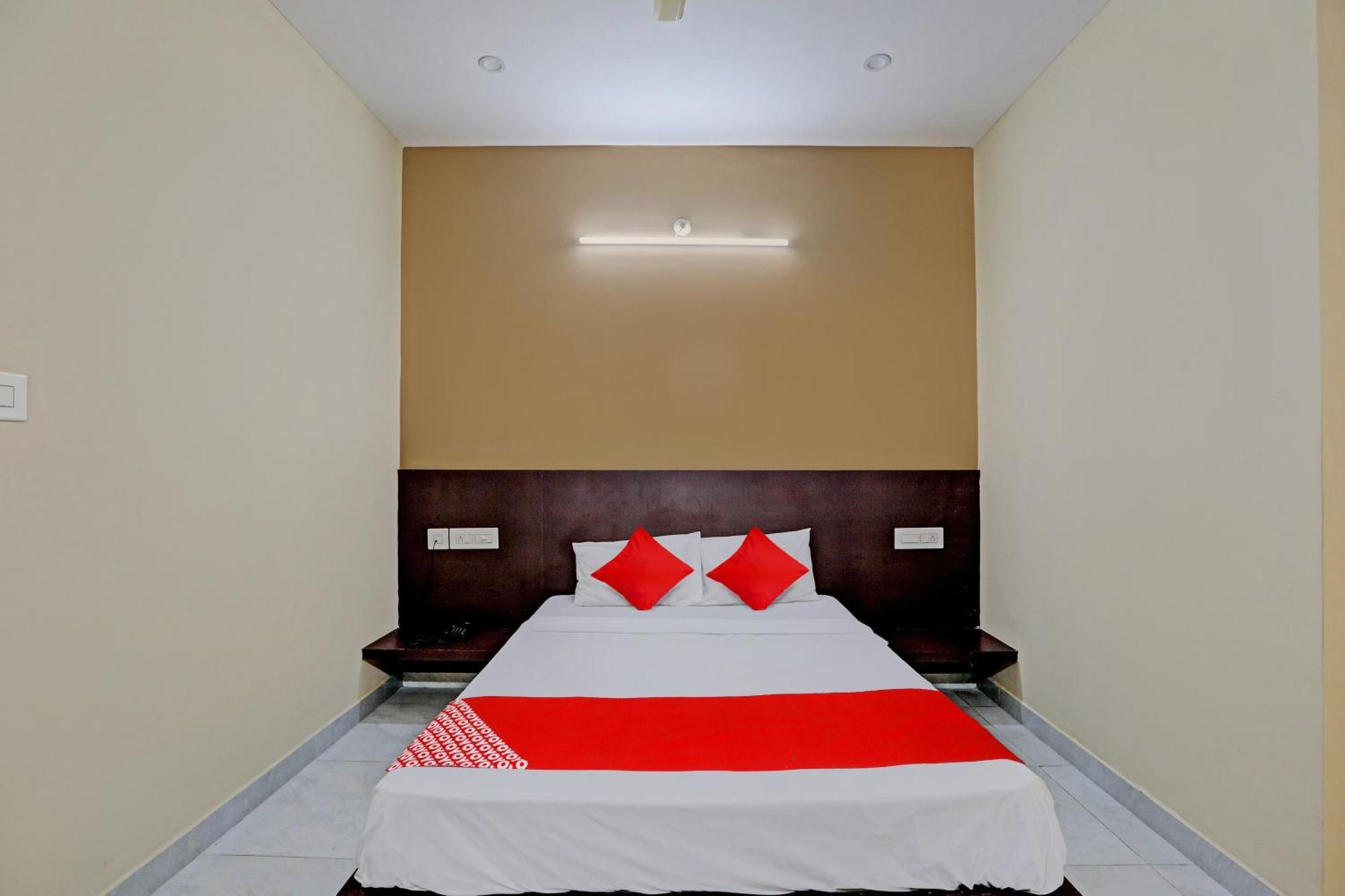 O Srk Palace Hotel Mysore
