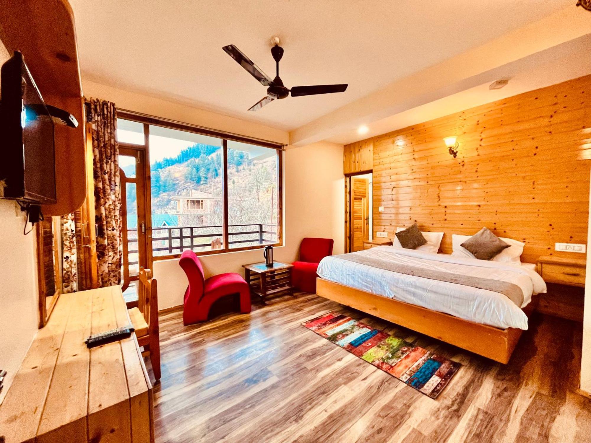 Hotel Sajjan